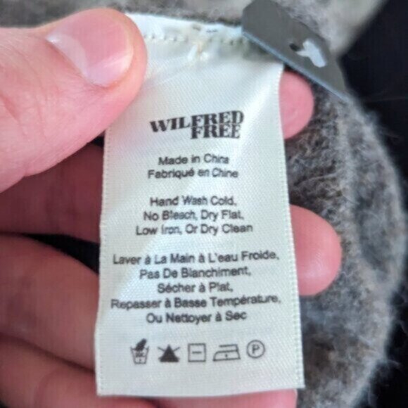 Aritzia Wilfred Free Alpaca Wool Blend Fei Fei vest, fringe tie waist - Picture 10 of 10